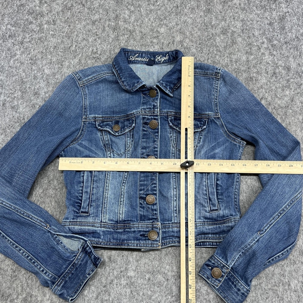 American Eagle Jacket Womens S Blue Denim Cropped Trucker Button Casual Outdoor - Picture 6 of 14